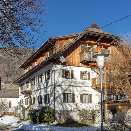 Schullerhof Hotel Хермагор Екстериор снимка