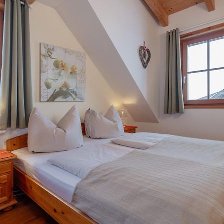 Schullerhof Hotel Хермагор Екстериор снимка