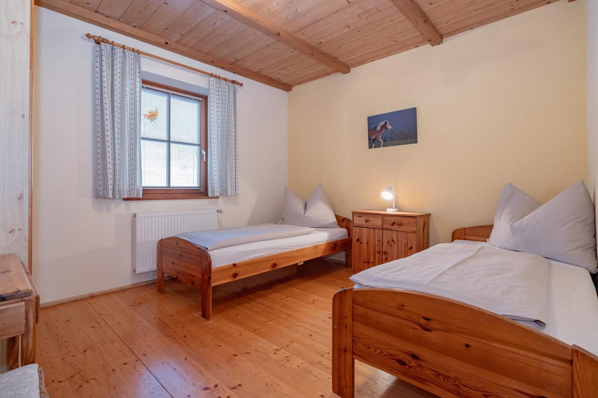 Schullerhof Hotel Хермагор Екстериор снимка