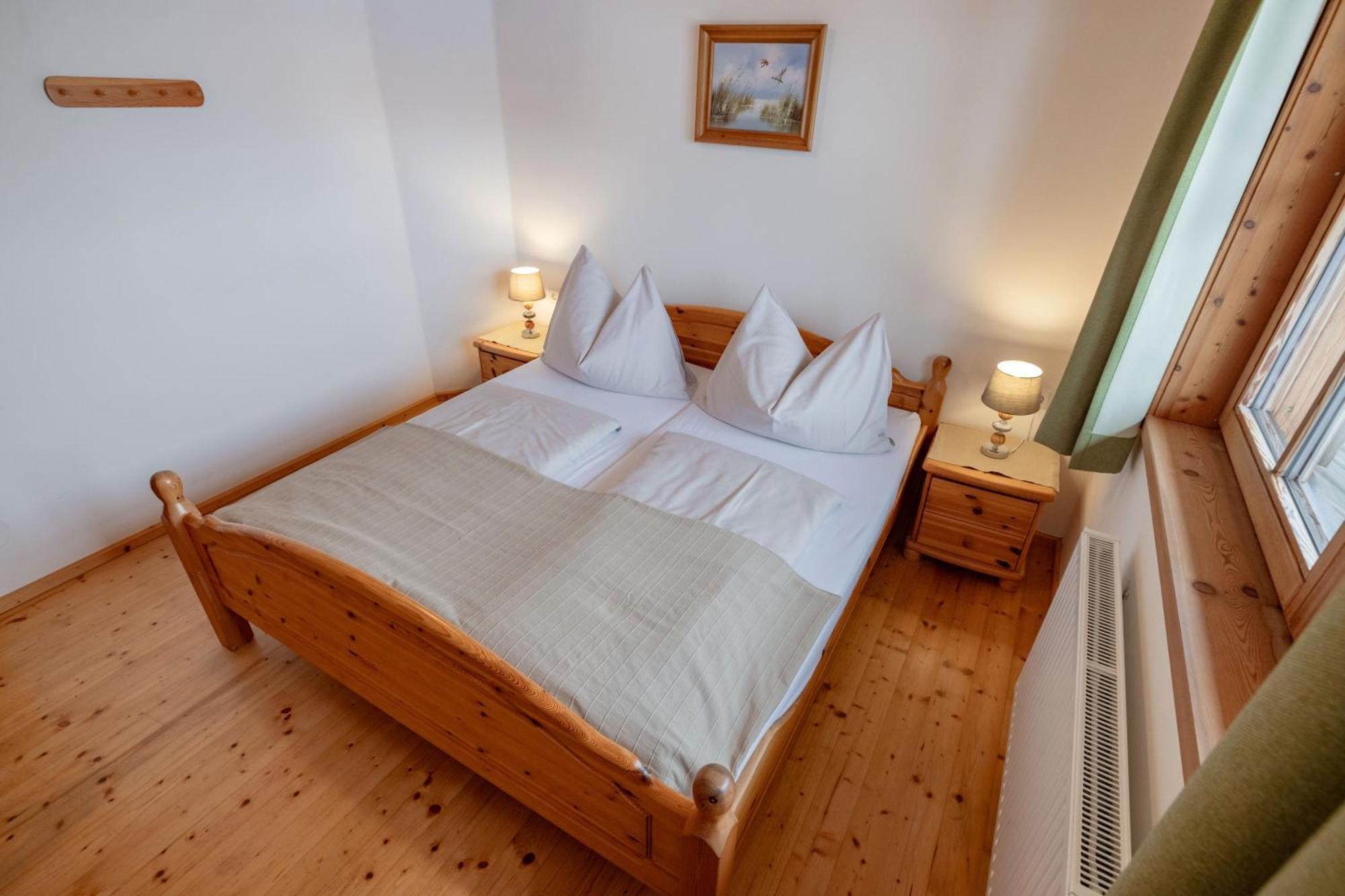 Schullerhof Hotel Хермагор Екстериор снимка